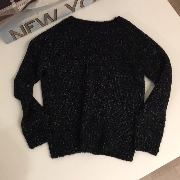 Gap Black and Speckled Sweater - Picture 3 of 3
